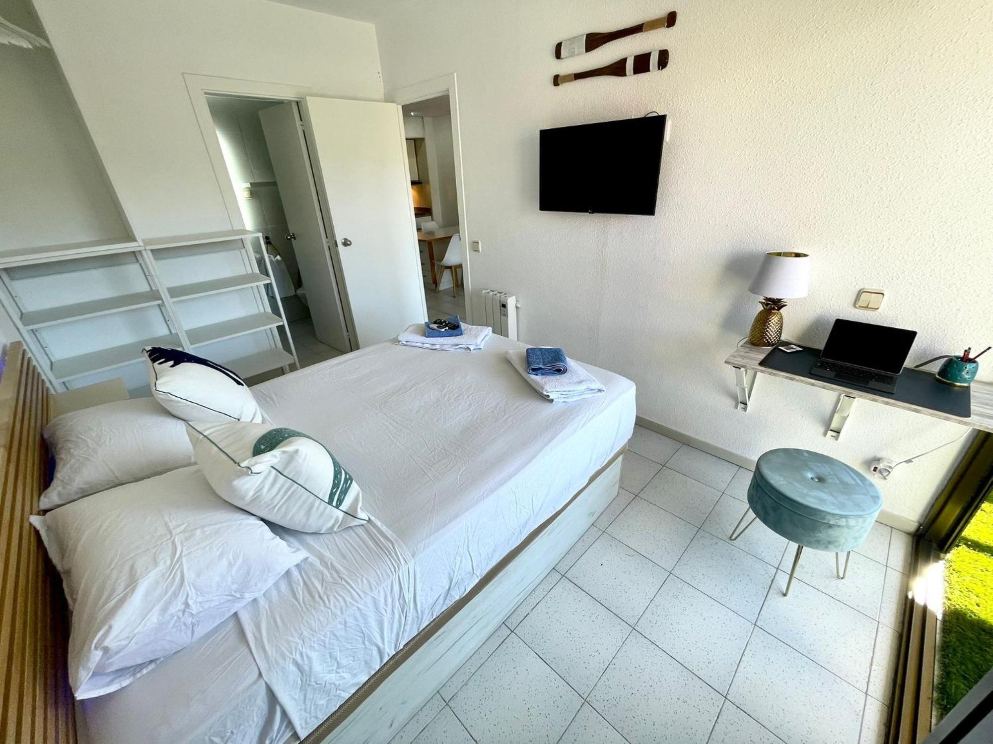 Apartemento Piscina Centro Calella 3 Min Playa ภายนอก รูปภาพ